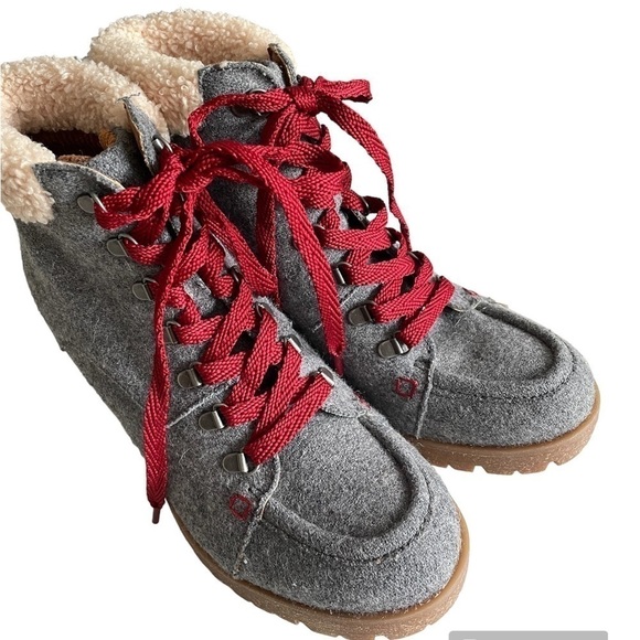 KORK'S Evie lace up boots NWOT Gray Wool size 6 - Picture 6 of 8